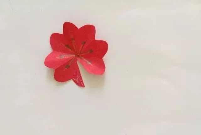 做一张happynewyear新年贺卡,新年快到了做贺卡的步骤