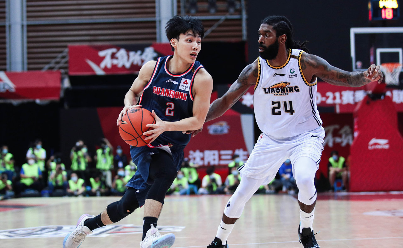 徐杰身高不足集锦,徐杰身高会限制他的发展吗