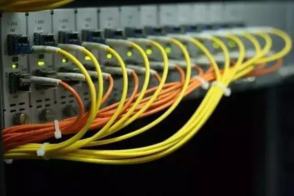 通信人精神语句,通信人是什么