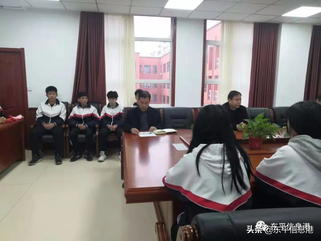 新学期开创新辉煌手抄报,新学期新希望再创新辉煌