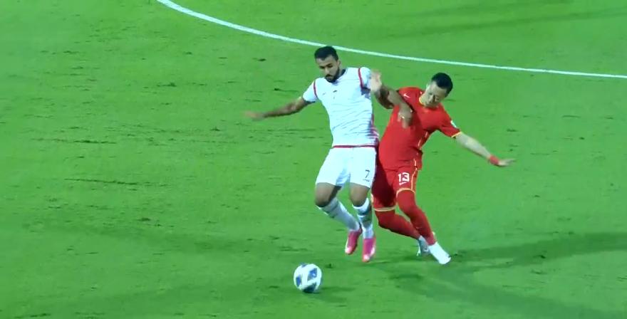 国足1-1阿曼球员评分：武磊2失良机排第5，李铁“提前变阵”丢3分