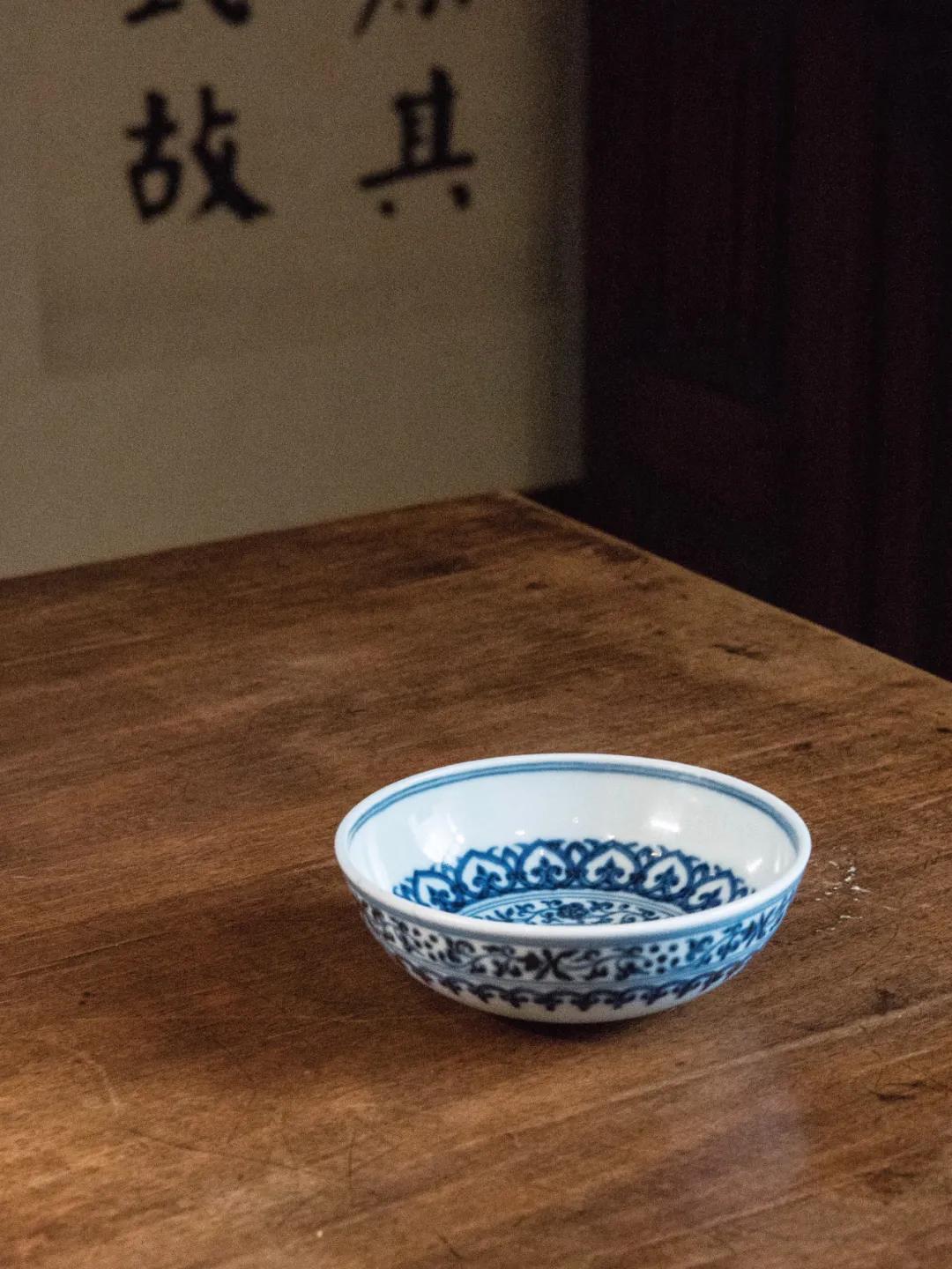 明中期瓷器拍卖价格,最贵明代瓷器拍卖