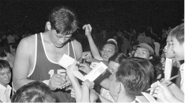 穆铁柱的身高是多少米,穆铁柱子女状况