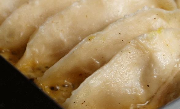 早餐界的“扛把子”，宁可扶墙走也不能错过的一家锅贴店