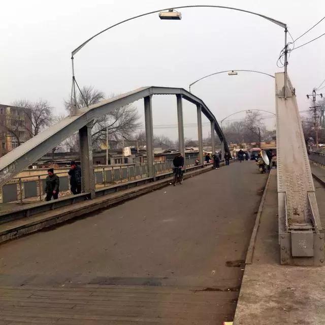 大红桥旱桥,郭德纲北竹林