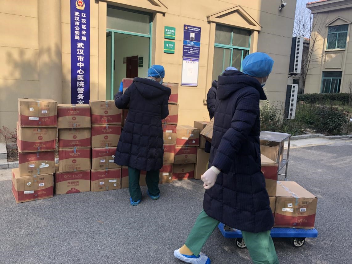 关爱持续升温抗疫一线再获捐赠,战疫一线送关怀勠力同心筑防线