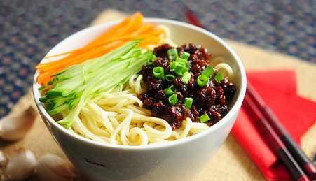 购买挂面一定要看清一个字,挑选挂面的妙用