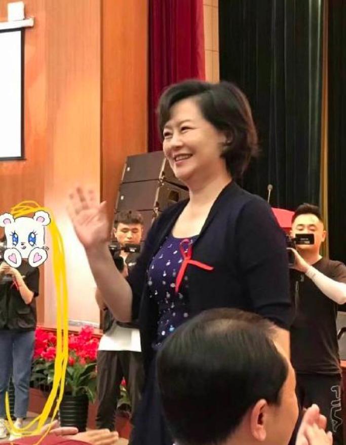 鞠萍姐姐现在的状况,鞠萍姐姐年轻的身材