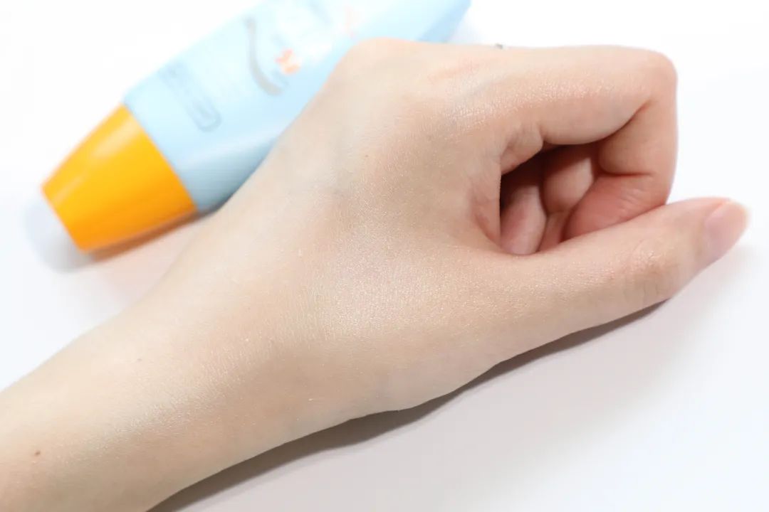 轻薄透气好用小众防晒霜,韩国小众品牌防晒霜