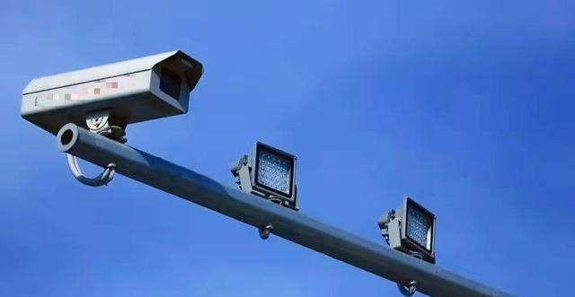 摄像头拍到违法停车怎么处理,桂林路违法停车摄像头好使吗