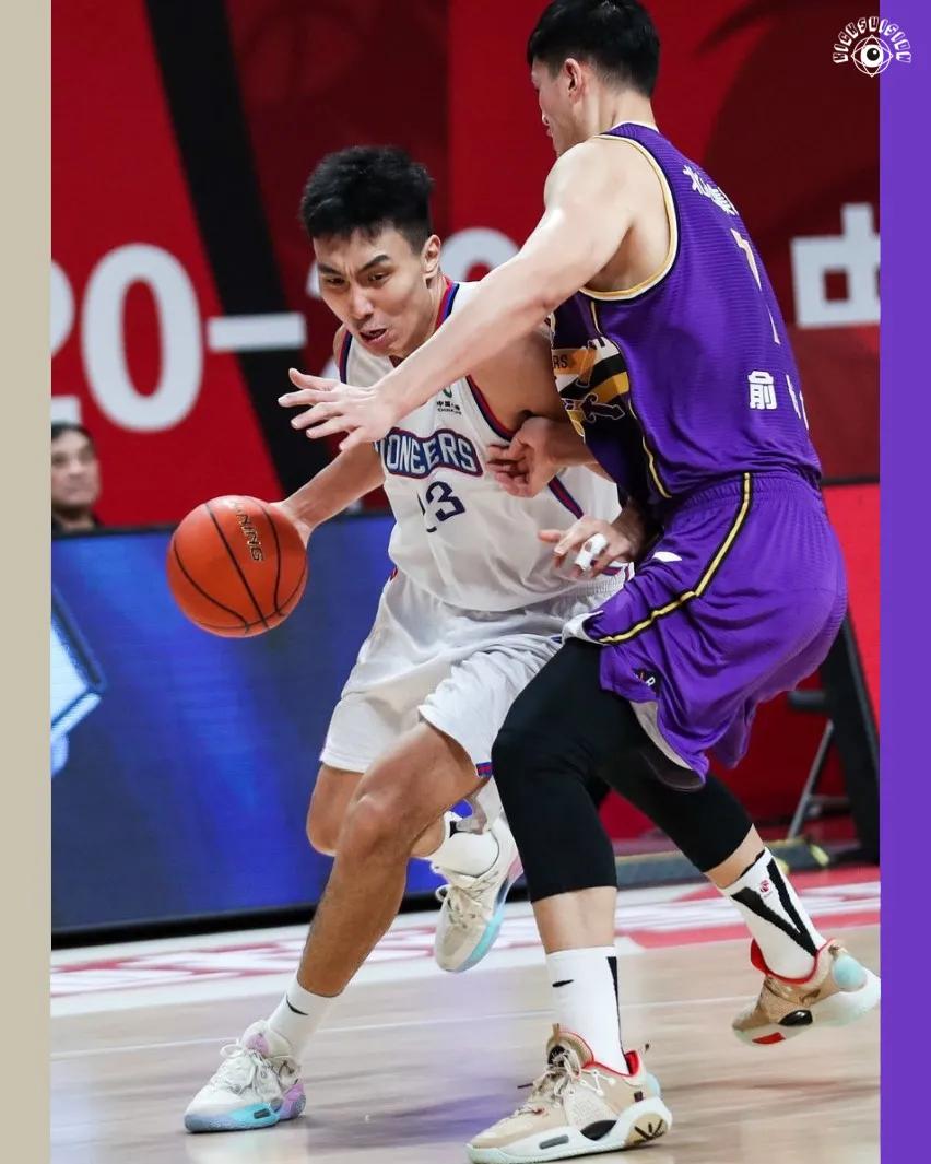 李宁篮球鞋韦德之道全城9,全城10对比韦德之道9