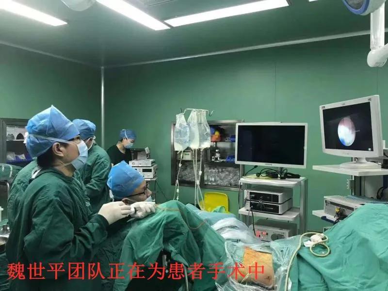 男子为什么左肾有多个结石,男子肾结石发现自己有三个肾