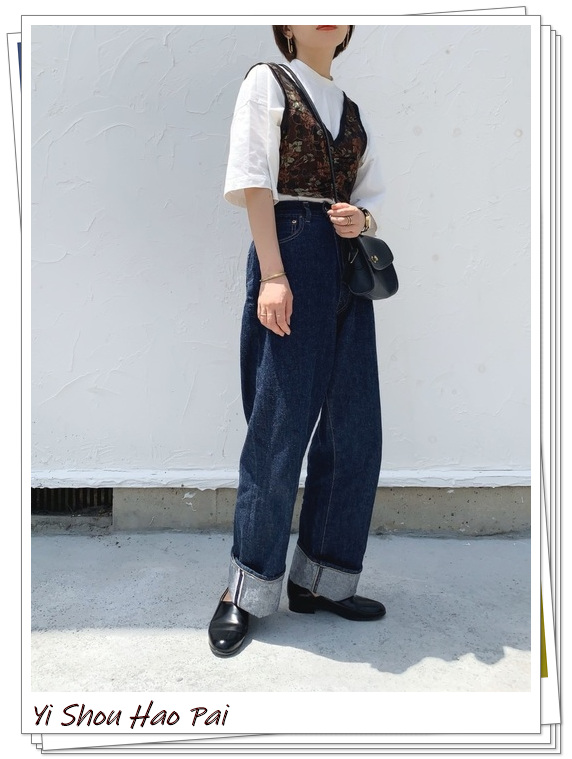 优衣库的宽松t恤叠穿,优衣库的简约穿搭