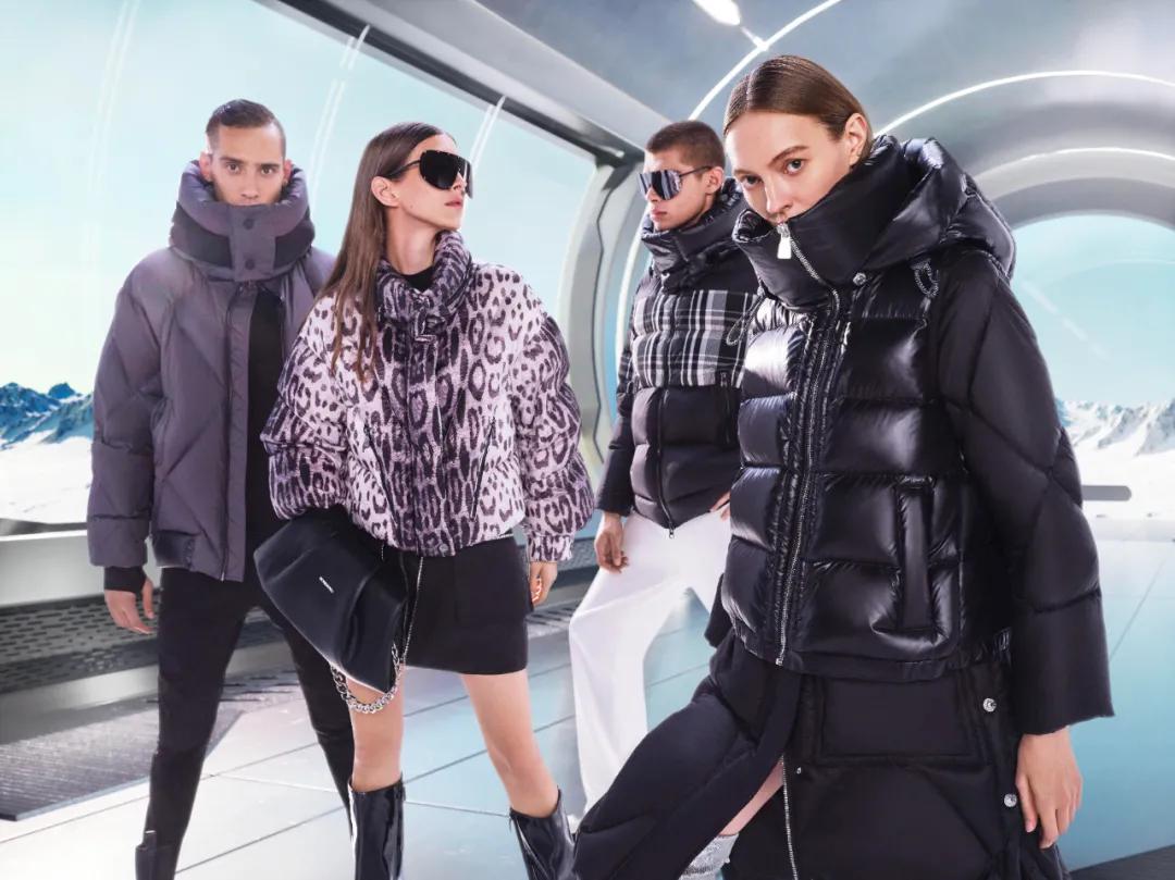 波司登新设计再次出圈？！轻盈+荧光惊艳网友：穿这谁还宅啊