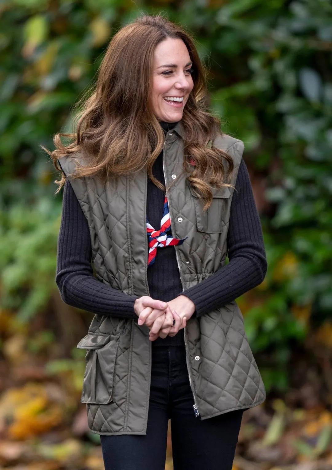 这人手一件的外套真的适合你吗?