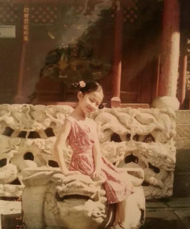 大美女刘晓莉：为了女儿刘亦菲，放弃了事业，丢掉了婚姻