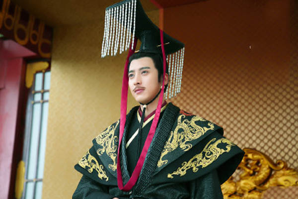 杨坚篡周,隋朝杨坚是怎么夺得皇位