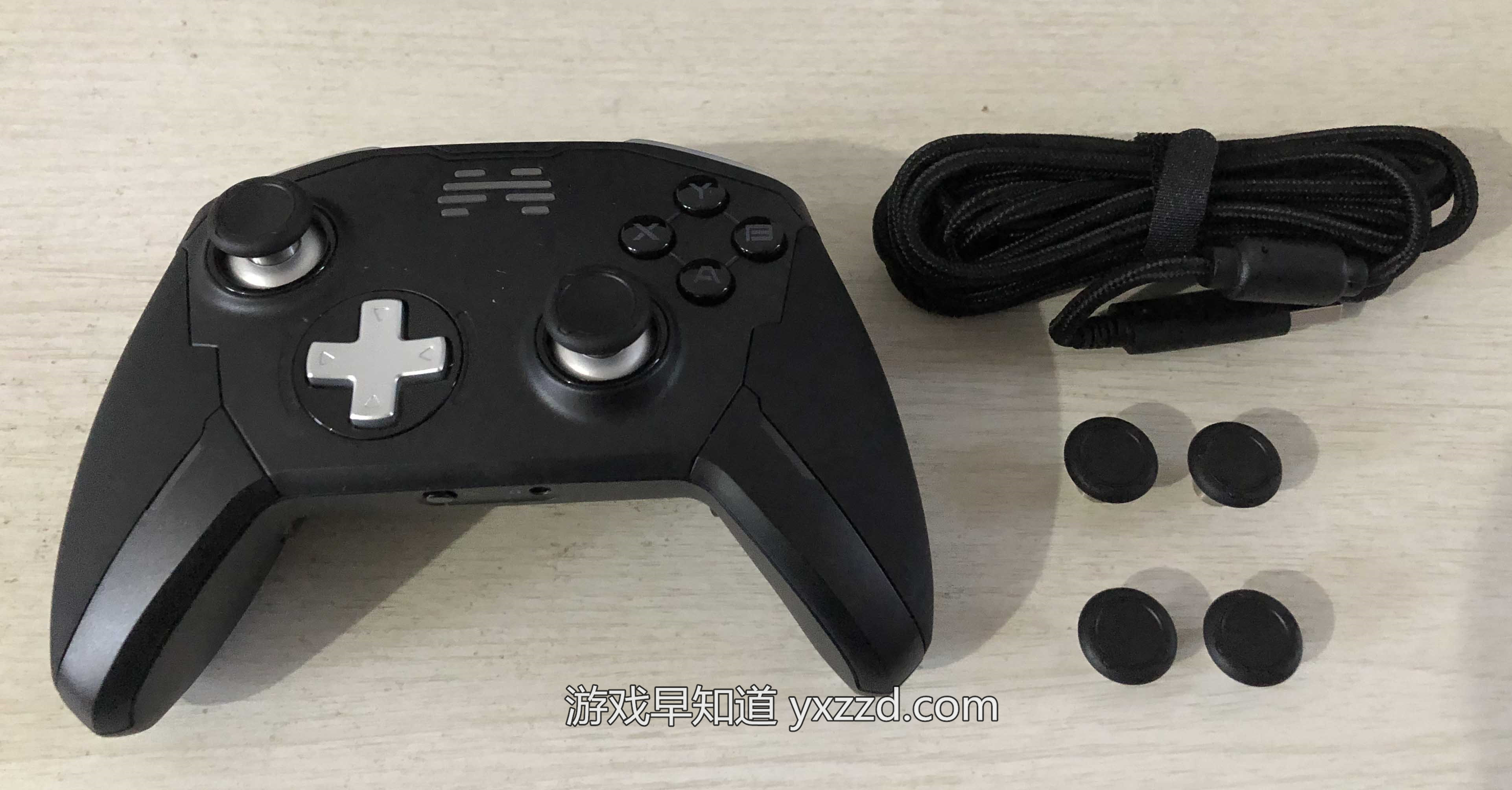 北通宙斯精英手柄2代旗舰版,北通宙斯手柄评测