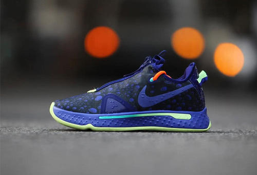 童鞋装碳板，配置高过耐克PG4，李宁真有你的