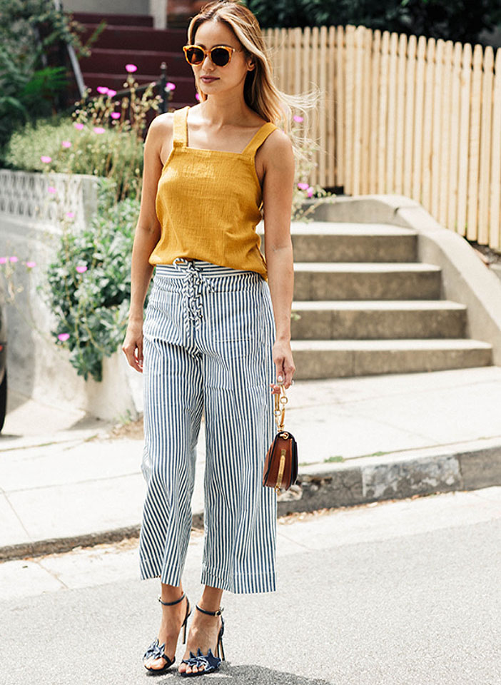 小个子显瘦小脚裤子,个子矮的女孩穿什么裤子看起来高