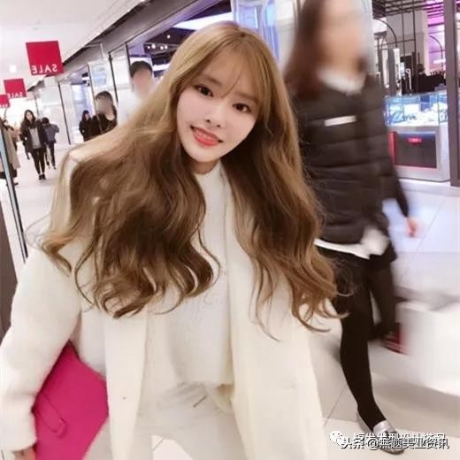 23年头发流行染什么颜色,头发颜色花了能染什么颜色