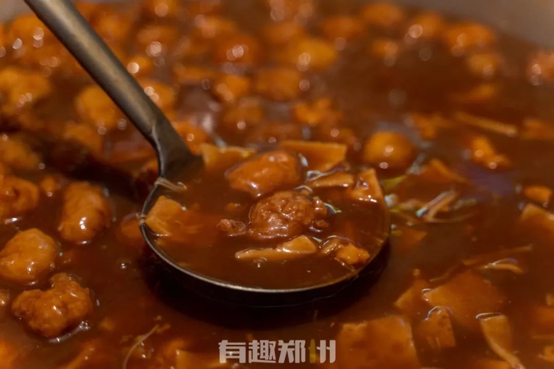 郑州宝藏小吃街推荐,龙湖镇宝相寺小吃街