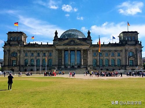 柏林危机德国一分为二,柏林分裂说明了什么