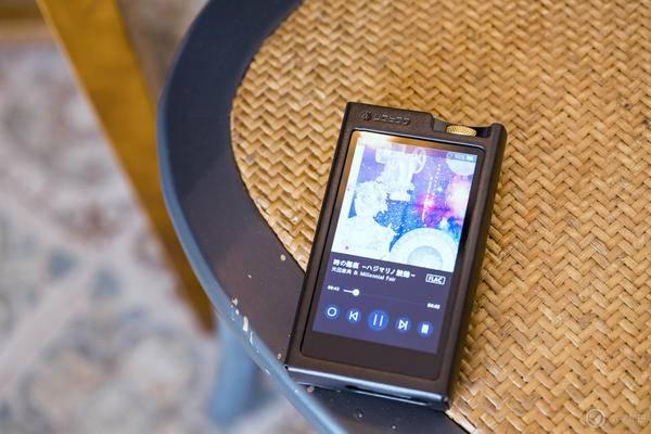 飞傲m15接耳放,飞傲m15和小墨菊比较