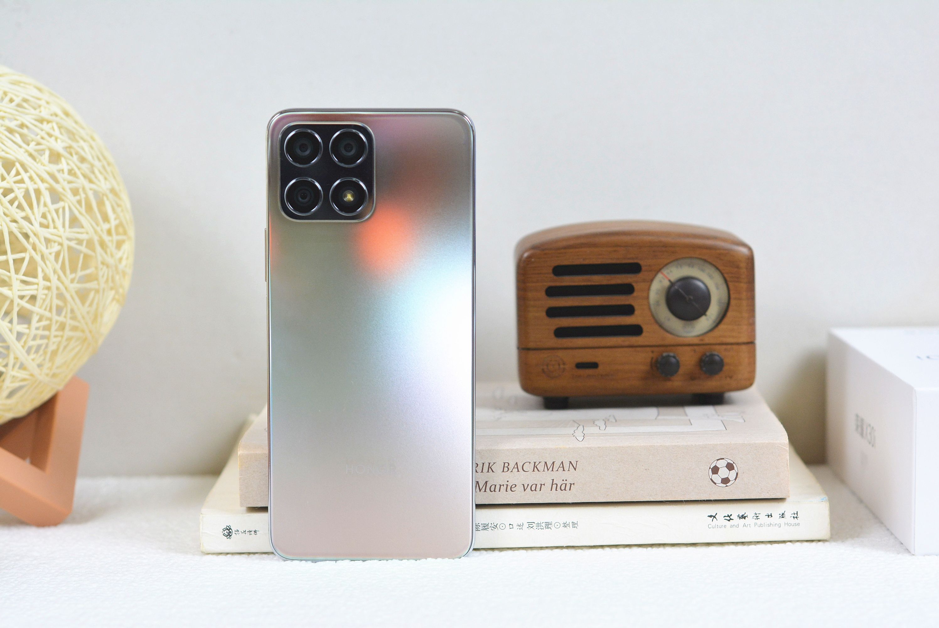 大屏与轻盈兼得荣耀x30i评测,荣耀x30i测评科技美学