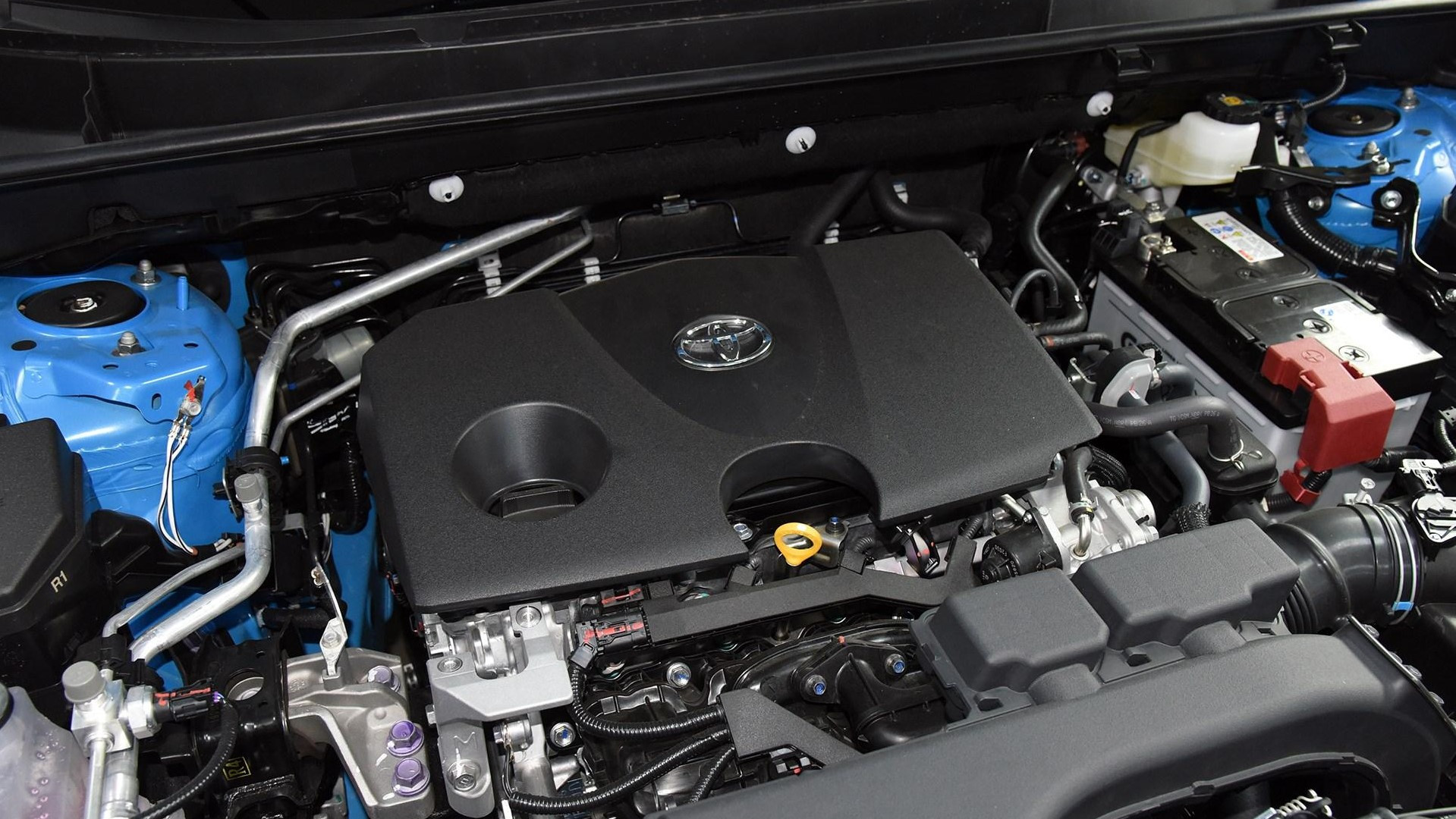 要换代rav4值得买吗,进口rav4二十五万公里值得买吗