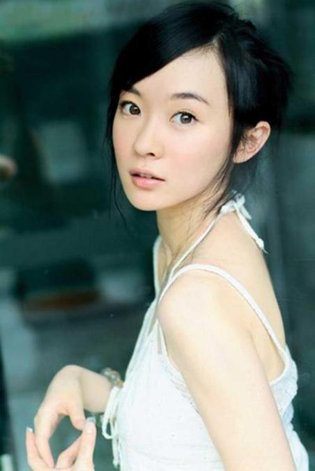 黄毅清和黄奕近况,黄毅清坐牢了吗