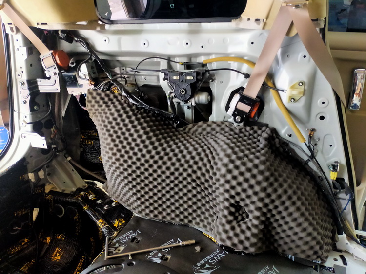 婵槼姹借溅闊冲搷鏀硅闅旈煶闄嶅櫔,閼揪姹借溅闊冲搷鏀硅