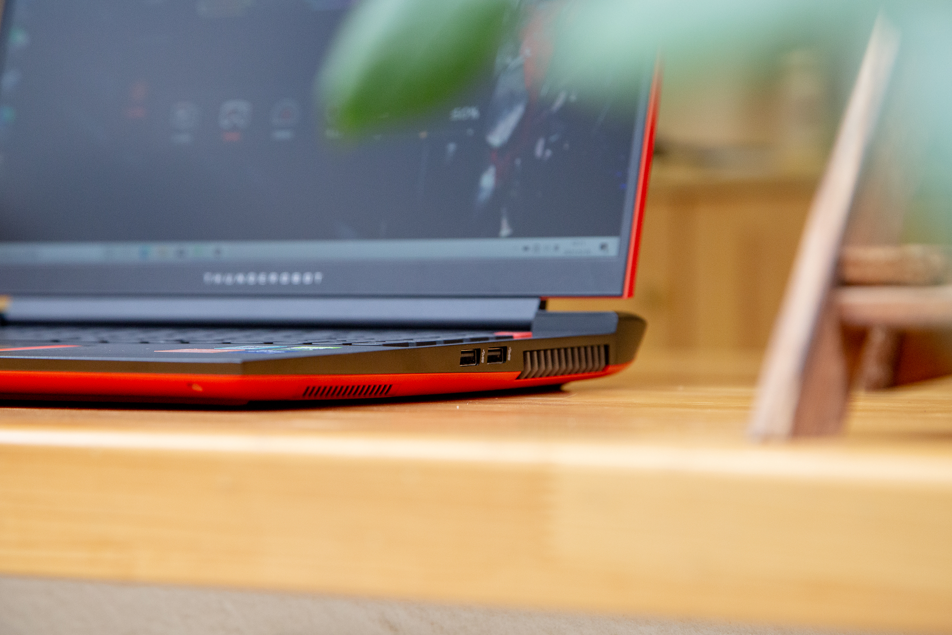 雷神zeror5800h和11800,雷神zero12700h3070ti测评