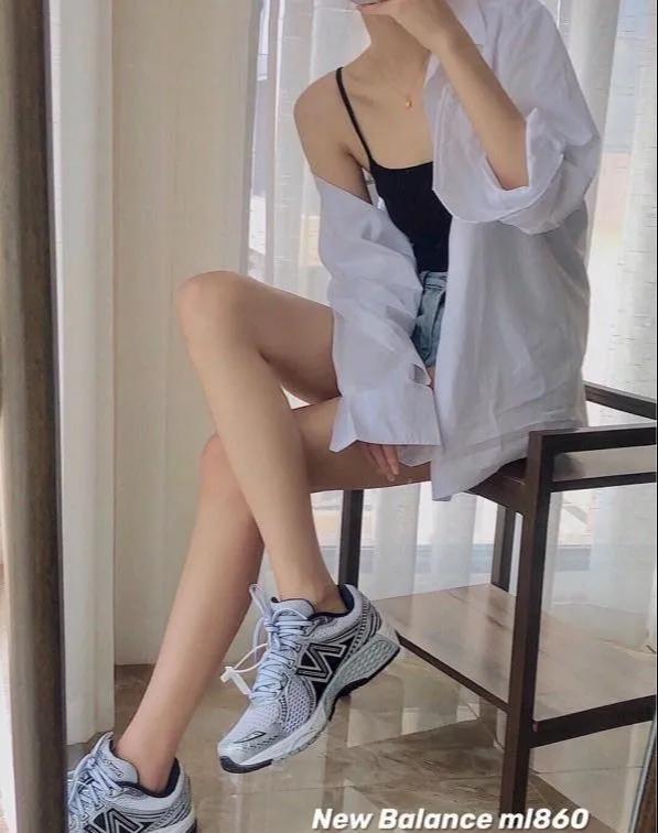 新百伦复古米白鞋穿搭,小红书2020年秋季穿搭