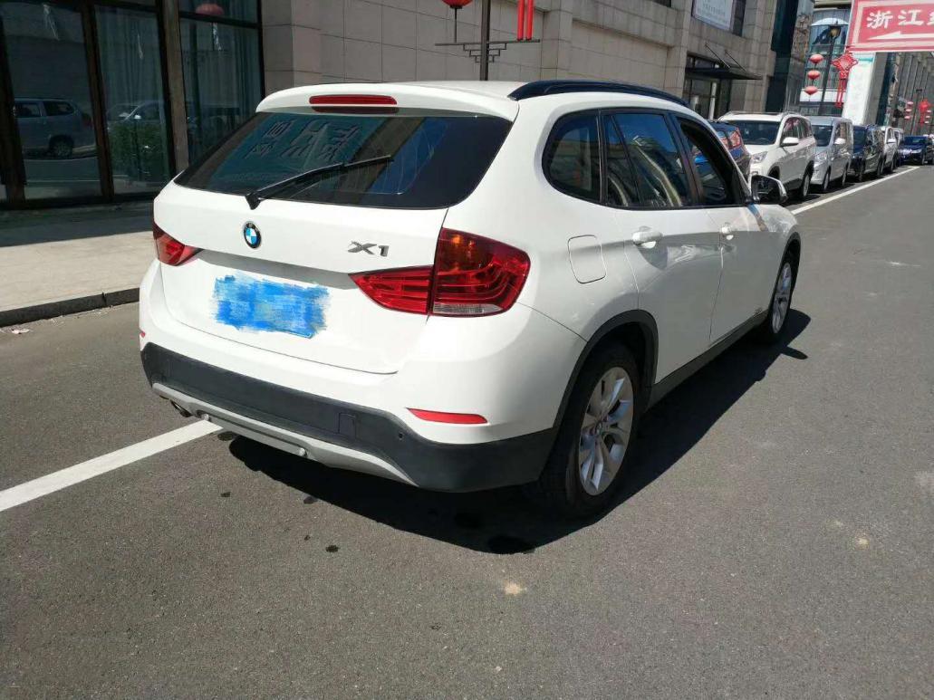 2013年原装宝马x1新车价格,10年宝马x1车况怎么样