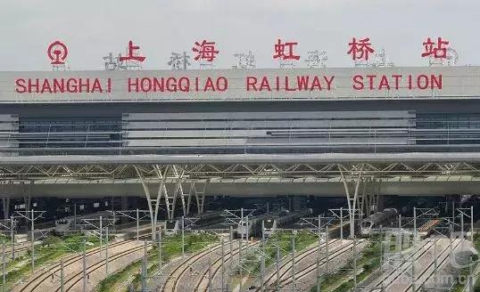 为什么火车站建得很高,中国的火车站到底有多先进