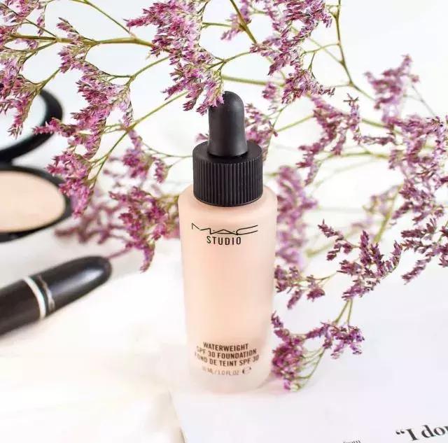 十大公认好用的粉底液排名滋润型,适合秋冬各种皮肤的粉底液