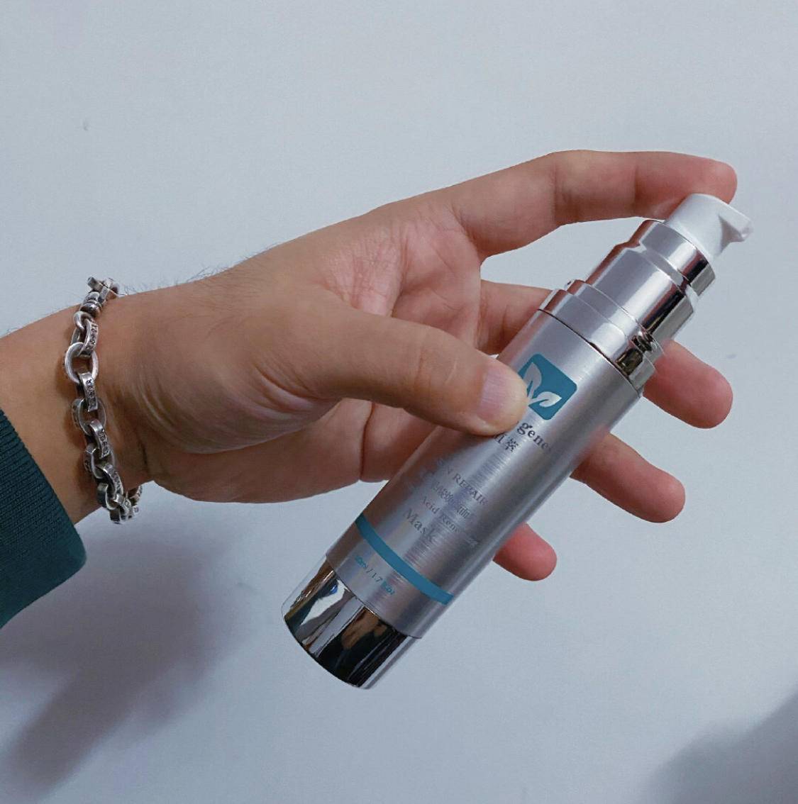 收毛孔有效的果酸产品,可以收缩毛孔的低浓度果酸