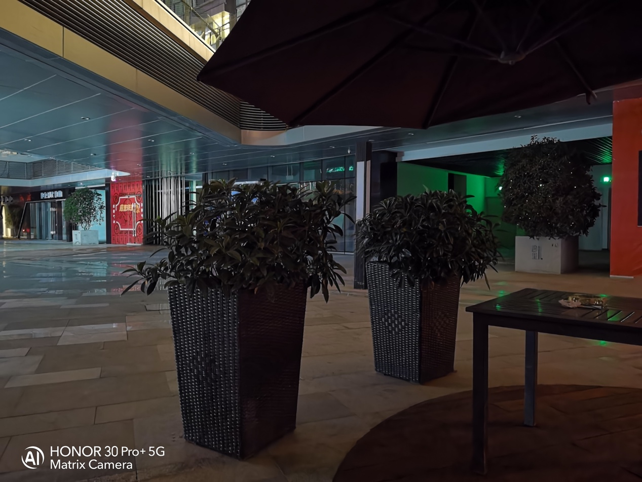 荣耀30pro拍照对比苹果,荣耀30pro对比小米11拍照