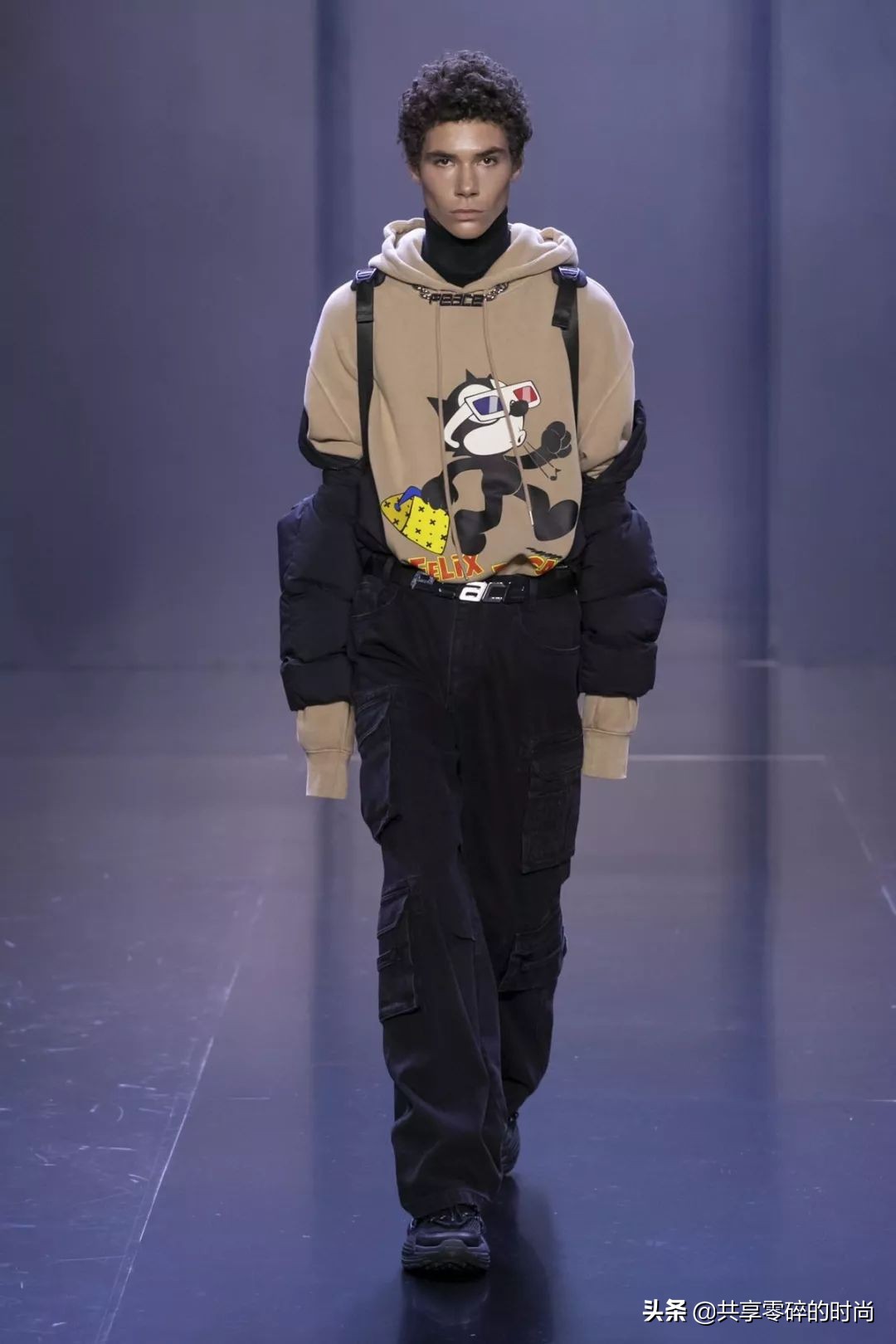 太平鸟夏装时尚穿搭,太平鸟秀场时装周2024秋冬