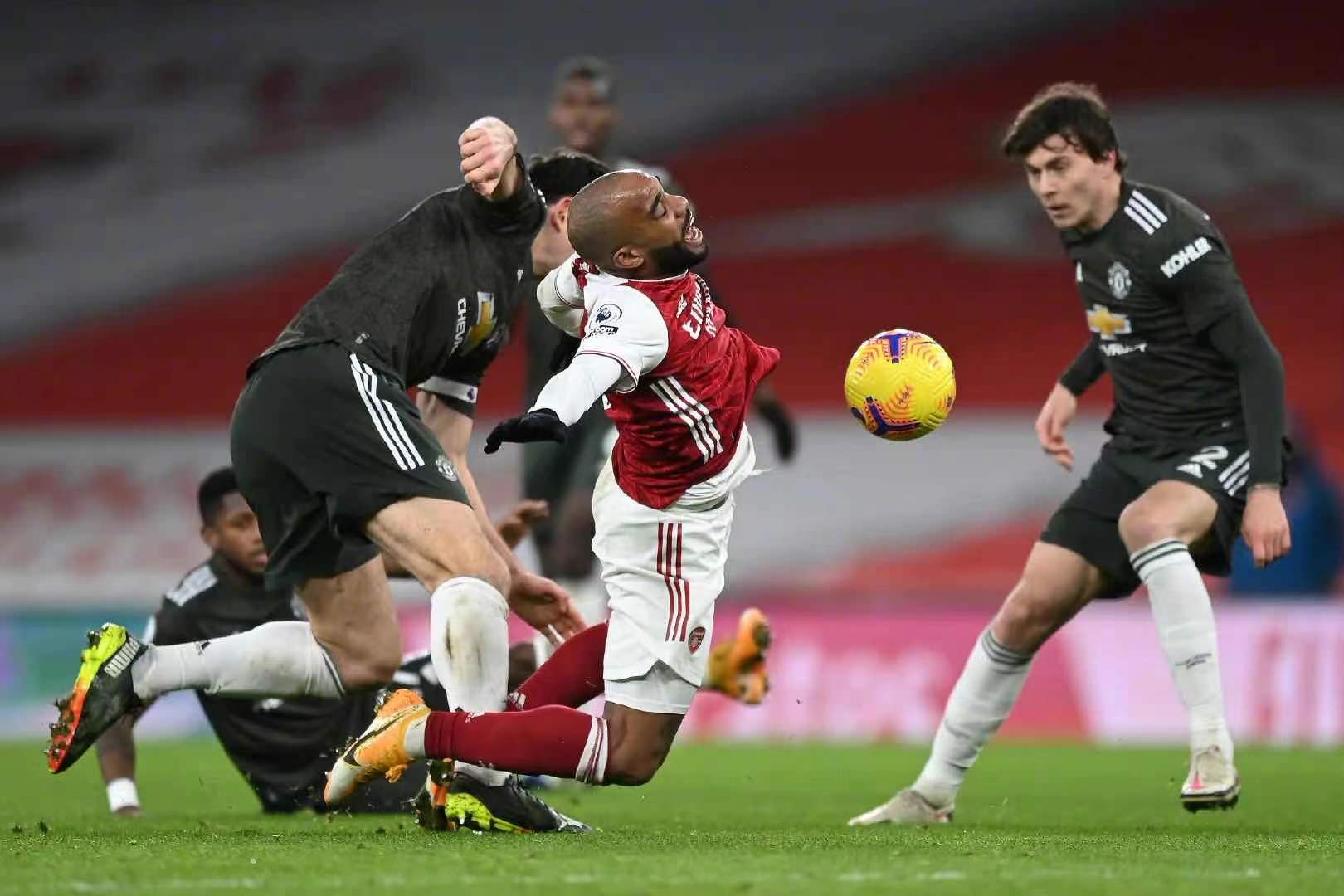 英超曝大冷门曼城客场瓜帅,瓜帅英超100分纪录片