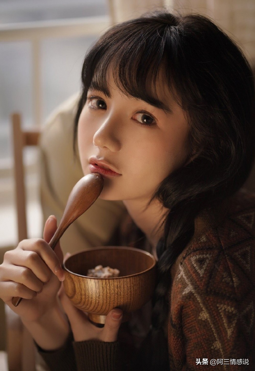 男生有女朋友还对其他女生有好感,有了女朋友还会对别的女生心动吗