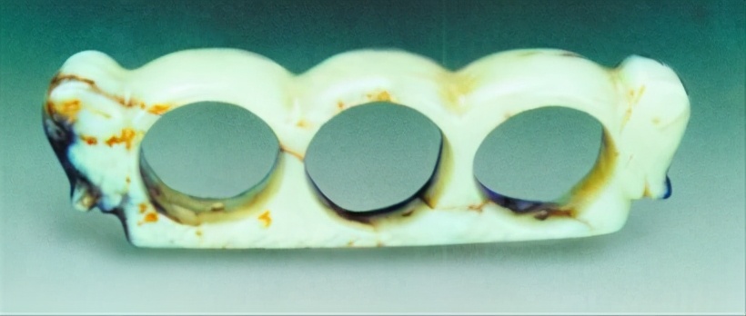 红山文化早于夏朝多少年,红山文化是公元前多少年