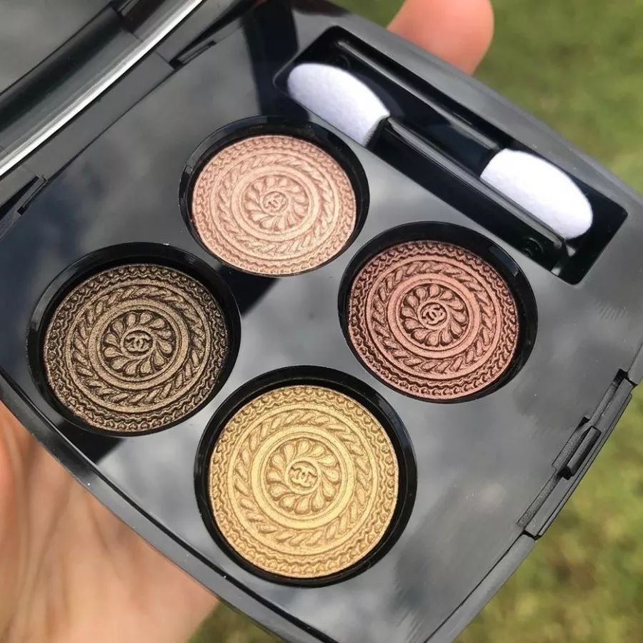 香奈儿真实身材,香奈儿真皮女包