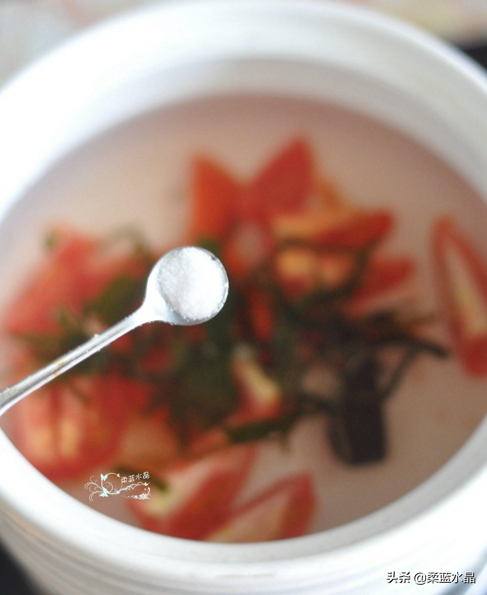 鸡放西红柿打汤怎样操作,番茄蛋汤需要放鸡汤吗