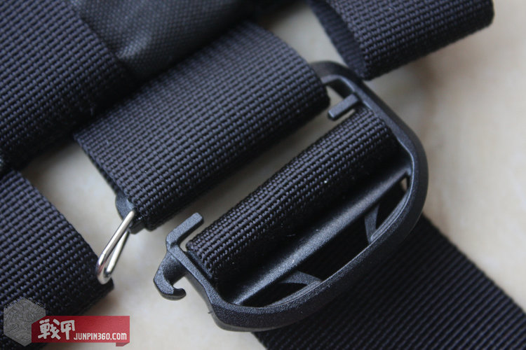 胸中有丘壑，腹内有乾坤——简评LiiGearMr.Control胸包