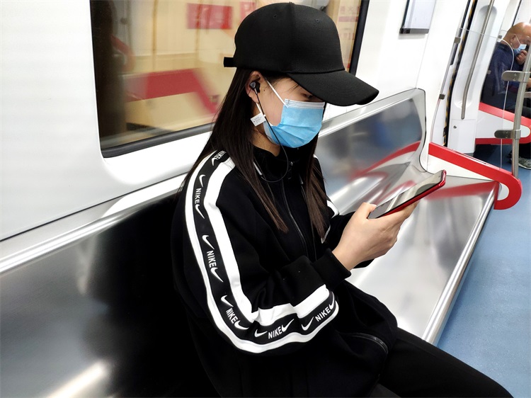 爱国者w06耳机,教你选蓝牙耳机