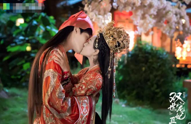 拍个吻戏搞这么多辣眼睛的花招,求求了,放过观众吧