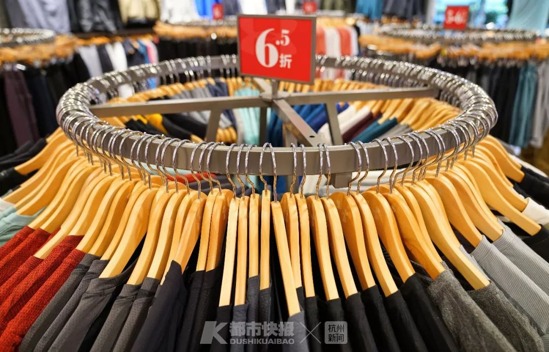 如何辨别耐克阿迪的真假,如何鉴别真假耐克阿迪