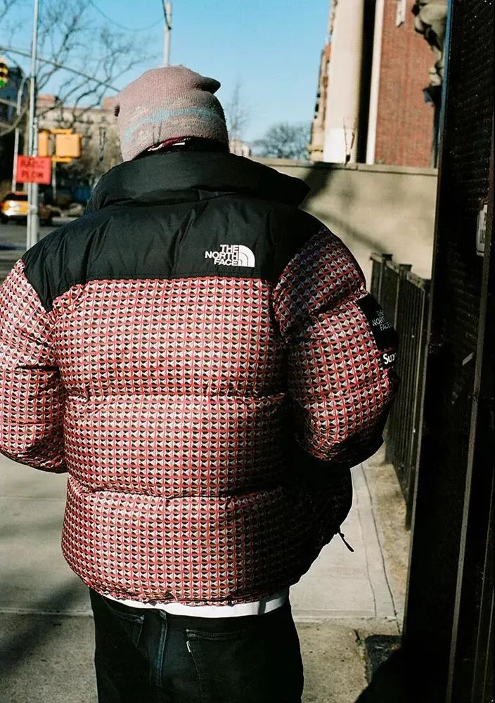 supreme北面联名fw18week3,supreme北面联名皮面